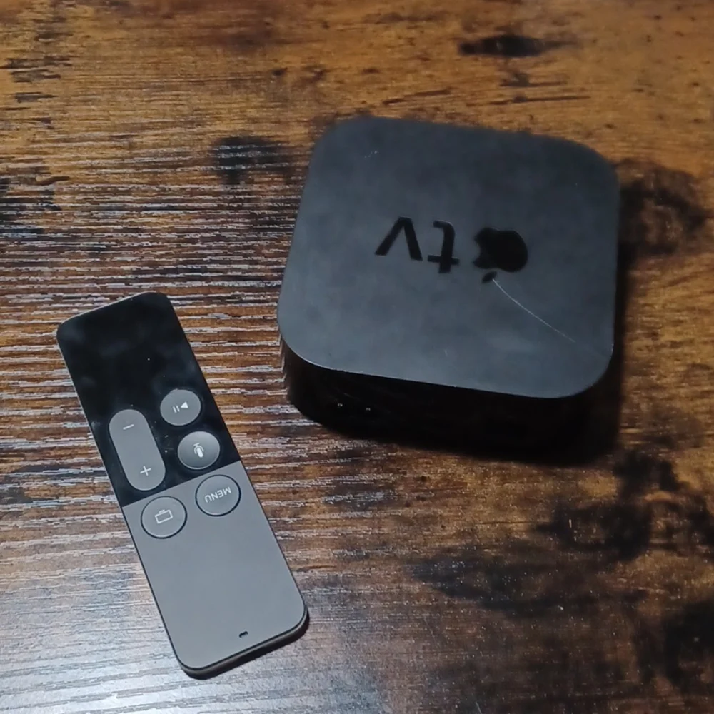 Apple Streaming Device - Picture 3 of 4